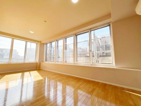 CHIBA CENTRAL TOWER リビング