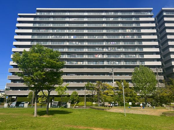 ロイヤルコート京葉蘇我 参番館 外観