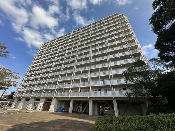千葉ガーデンタウン B棟 外観 千葉ガーデンタウン B棟 外観