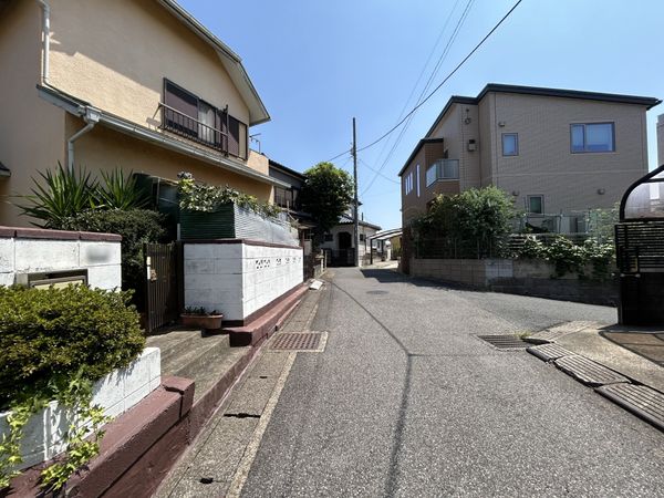 小中台町土地 前面道路含む外観 小中台町土地 前面道路含む外観