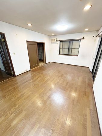 大網白里市ながた野2丁目 戸建 リビング