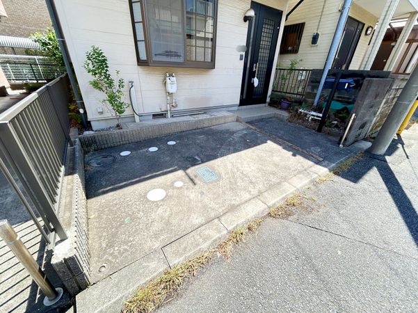 宮野木台2丁目戸建 駐車場