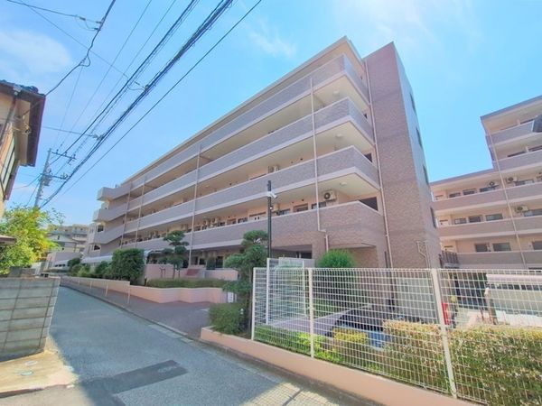 ロイヤルシャトー幕張 B棟 外観
