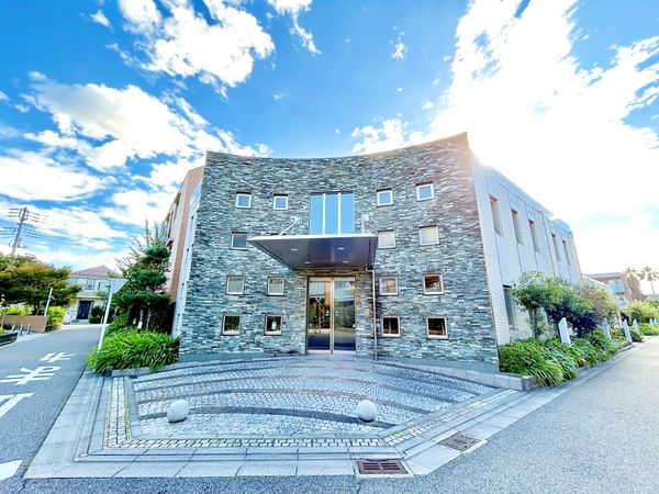 稲毛台ハウス 四番館 エントランス