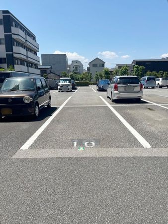 稲毛東映マンション B棟 駐車場 稲毛東映マンション B棟 駐車場