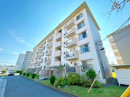 稲毛海岸3丁目団地 5号棟 外観