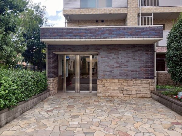 レジデンシャルコート稲毛 C棟 エントランス