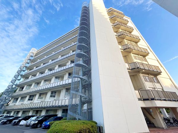 検見川パークマンション B号棟 外観 検見川パークマンション B号棟 外観