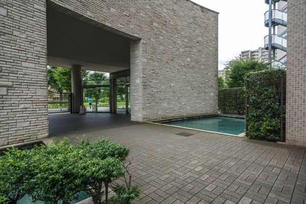 アイ・プレイス稲毛 セカンドコート エントランス アイ・プレイス稲毛 セカンドコート エントランス