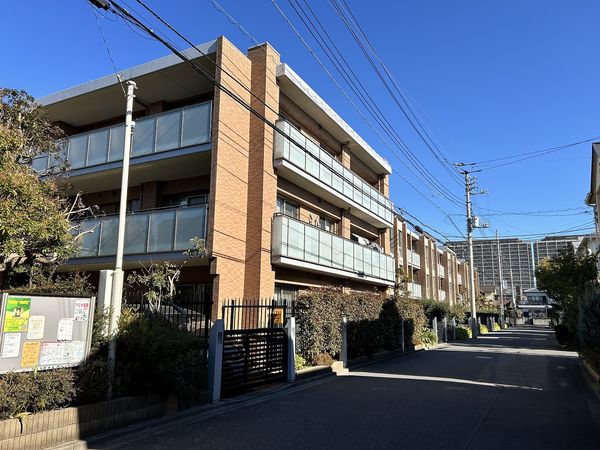 稲毛台ハウス 弐番館 外観 稲毛台ハウス 弐番館 外観