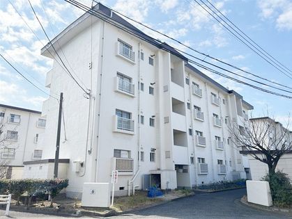 稲毛団地 8号棟 外観