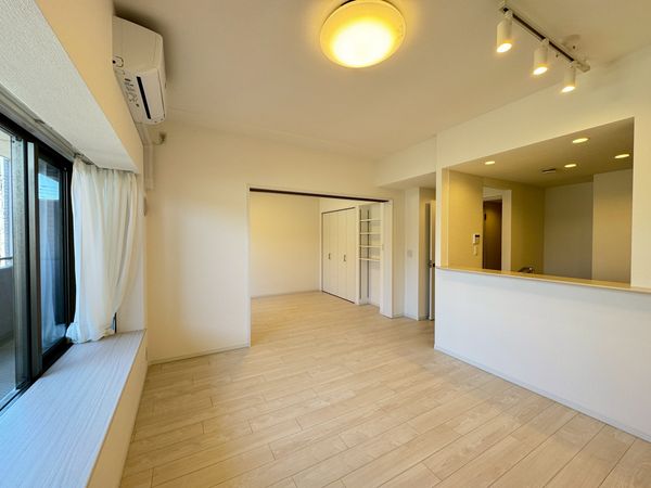 稲毛緑町ガーデンハウス リビング 稲毛緑町ガーデンハウス リビング