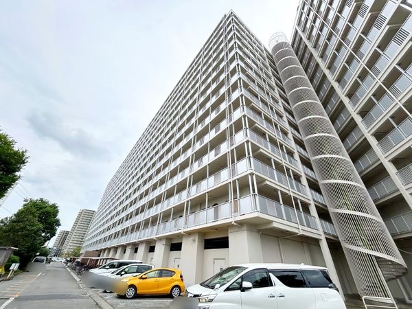 千葉ガーデンタウン B棟 外観 千葉ガーデンタウン B棟 外観