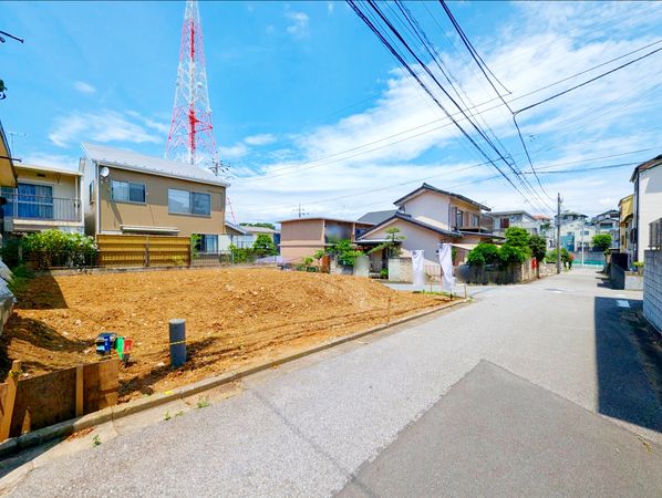 三山1丁目 土地 前面道路含む外観 三山1丁目 土地 前面道路含む外観