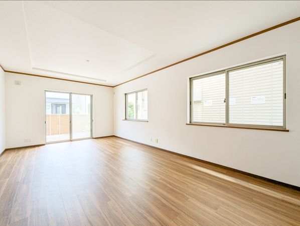 前原西8丁目 中古戸建 リビング 前原西8丁目 中古戸建 リビング