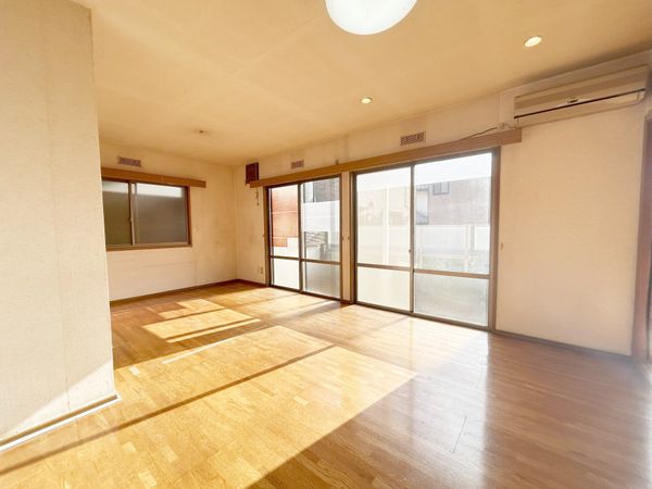 芝山5丁目 戸建 リビング