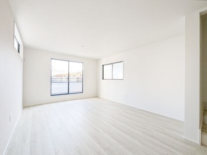 前原西1丁目 新築戸建3号棟 リビング