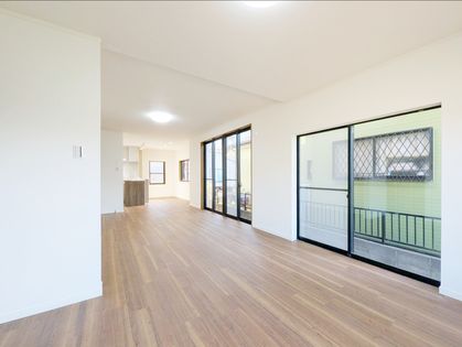 三山4丁目 中古戸建 リビング