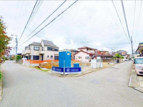 芝山5丁目 新築戸建1号棟 前面道路含む外観 前面道路含む外観