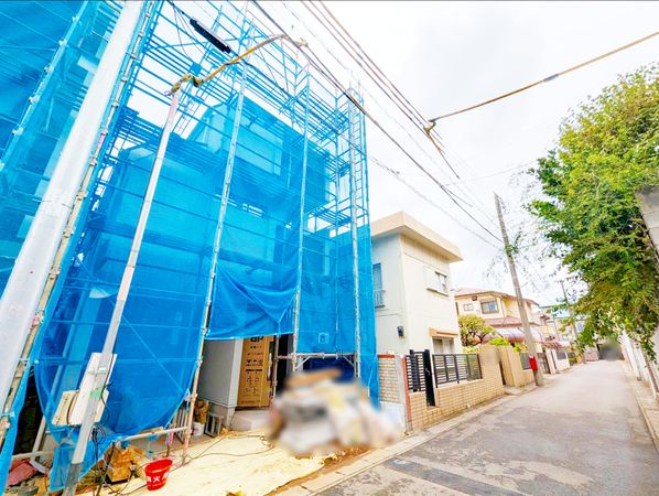 前原西8丁目 新築戸建2号棟 前面道路含む外観 前面道路含む外観