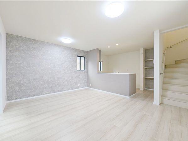 田喜野井6丁目 新築戸建B号棟 リビング