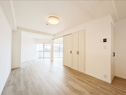 津田沼サニーマンション リビング