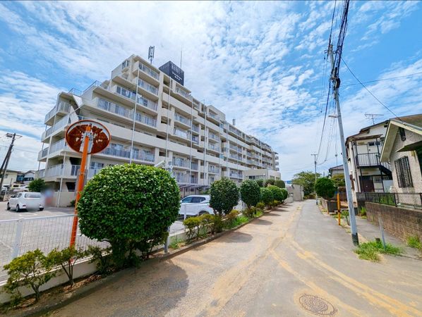 ライオンズマンション津田沼 外観