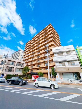 アーベントハイム大久保駅前 外観