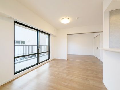 アーベントハイム大久保駅前 リビング