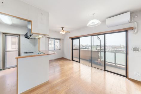 セレナハイム津田沼アブリール リビング