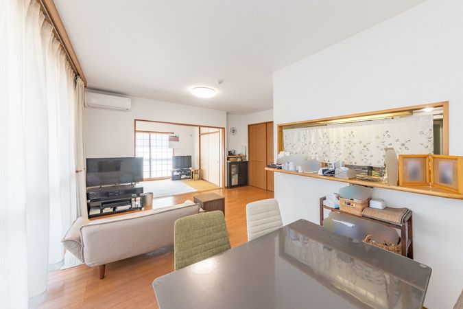 ドラゴンマンション津田沼ヒルズ壱番館 リビング