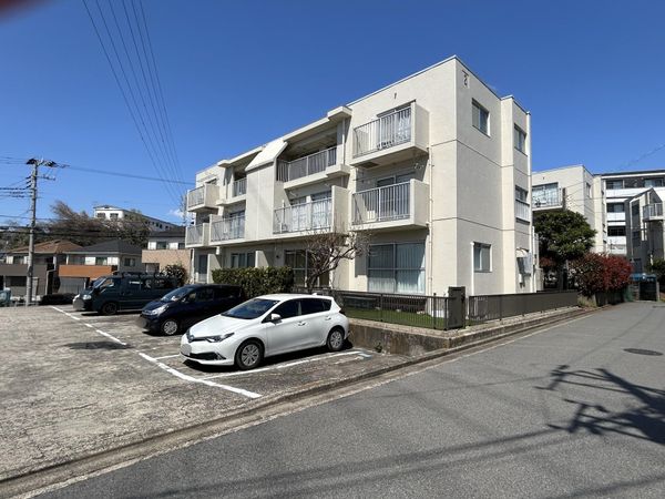 屋敷タウンハウス 2号棟 外観 屋敷タウンハウス 2号棟 外観