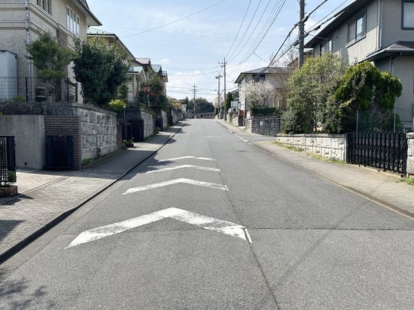 公津の杜5丁目土地 前面道路含む外観