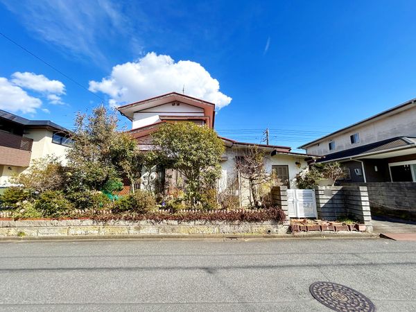 吾妻3丁目土地 前面道路含む外観