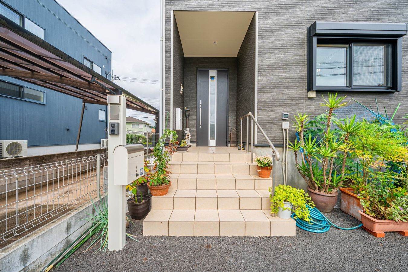 玉造1丁目戸建 玄関 玄関