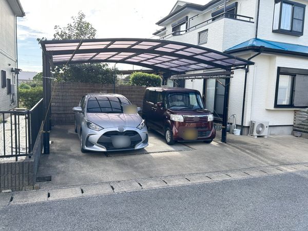 七栄戸建 駐車場