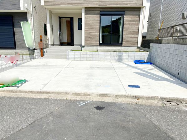 成田市加良部Ⅱ 新築戸建 2号棟 駐車場 成田市加良部Ⅱ 新築戸建 2号棟 駐車場