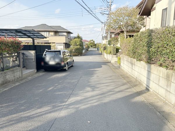 小林浅間1丁目戸建 前面道路含む外観 小林浅間1丁目戸建 前面道路含む外観