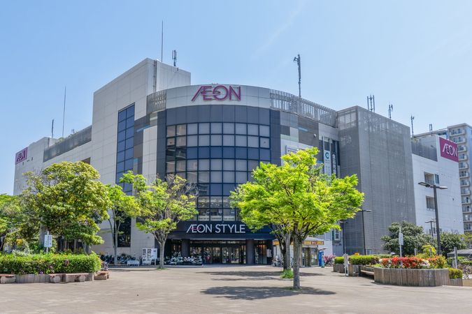 イオンスタイル検見川浜（約270ｍ）