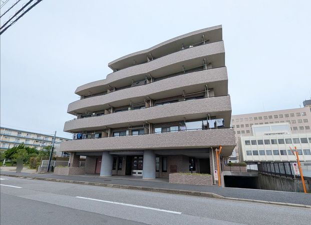 ダイアパレス検見川浜 外観