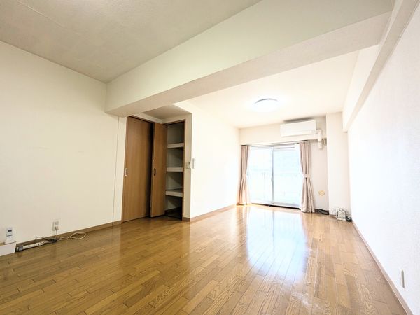 東建検見川マンション リビング 東建検見川マンション リビング