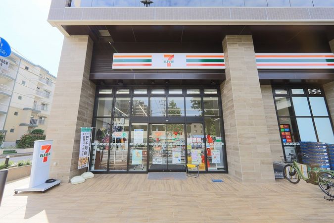 パイロットハウス検見川 セブンイレブン検見川浜駅南口店(約110m) セブンイレブン検見川浜駅南口店(約110m)