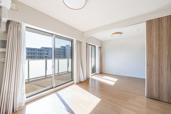 ミハマシティ検見川浜Ⅱ街区 リビング