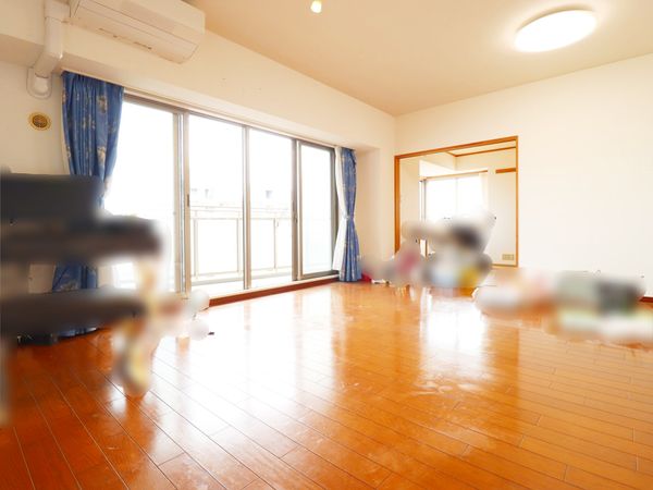 グランパティオス公園東の街 3番館 リビング グランパティオス公園東の街 3番館 リビング