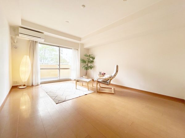 ベイマークスクエア マリナコートタワー リビング