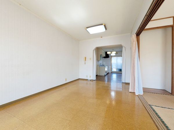 磯辺ガーデンハイツ リビング