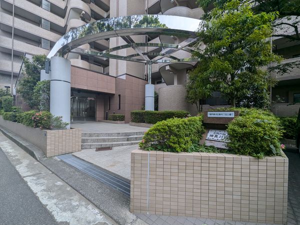 エクレール検見川浜 エントランス エントランス