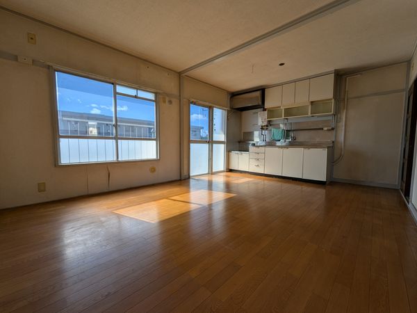 真砂一丁目団地 リビング 真砂一丁目団地 リビング