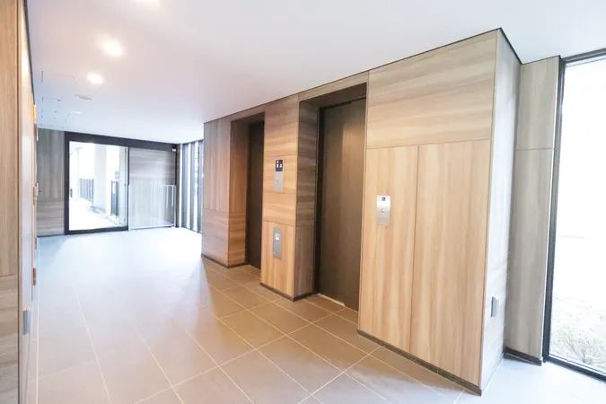 エレベーターホール