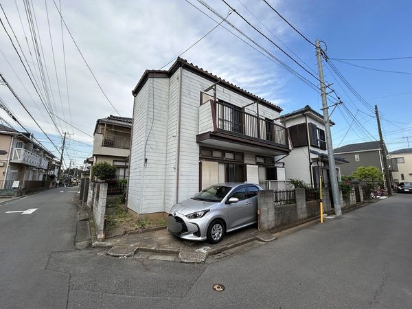 前面道路含む外観
